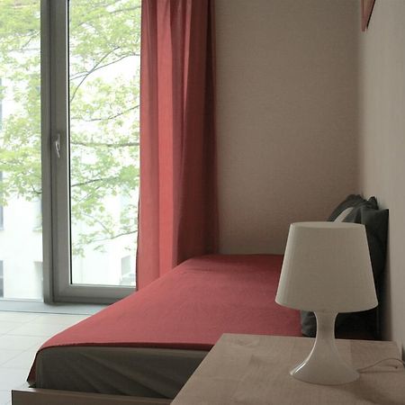Modern And Cozy Apartment Close To Center Prag Exteriör bild