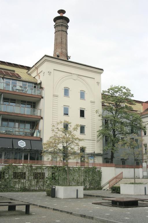Modern And Cozy Apartment Close To Center Prag Exteriör bild
