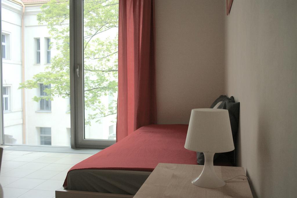 Modern And Cozy Apartment Close To Center Prag Exteriör bild