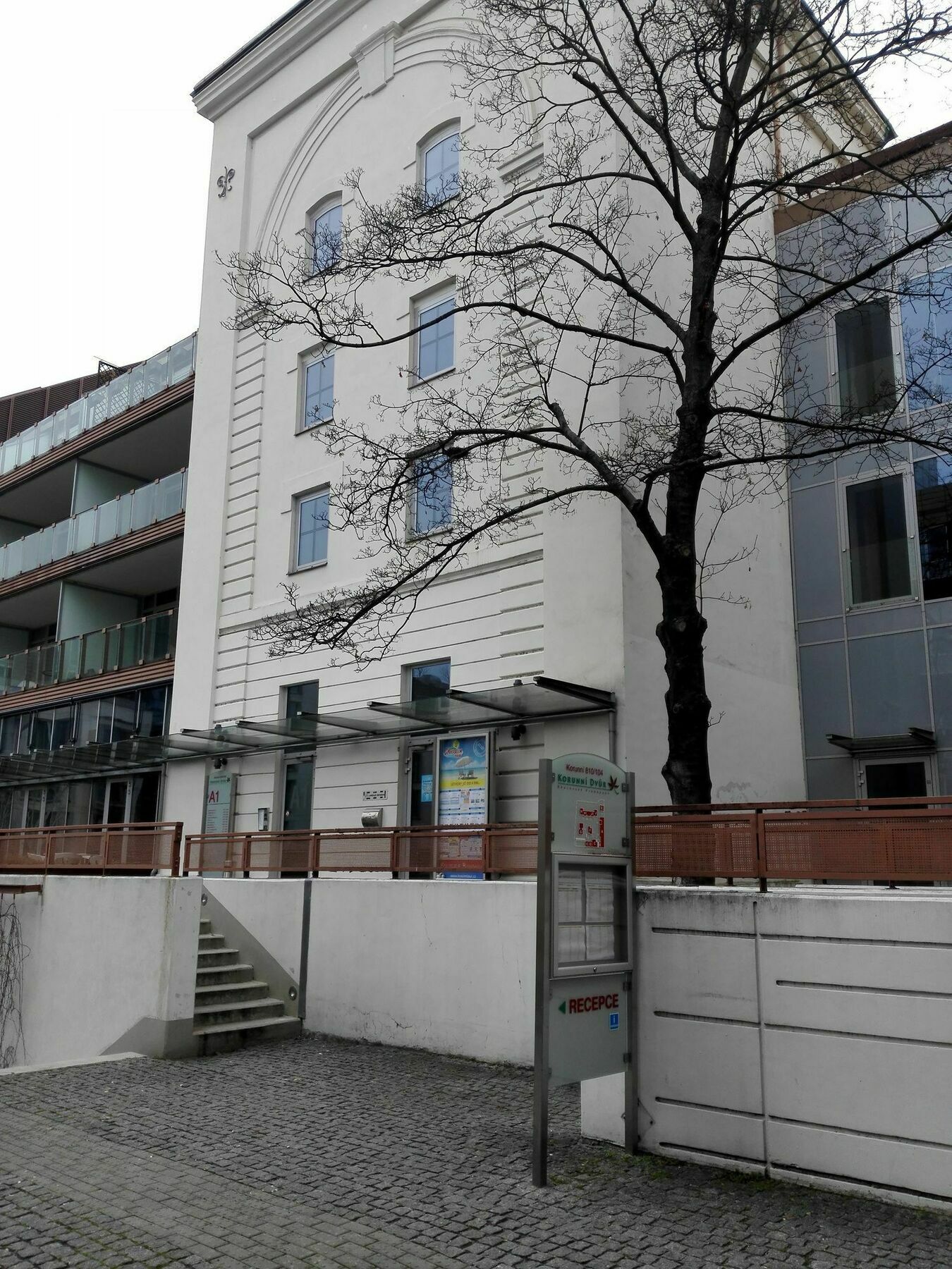 Modern And Cozy Apartment Close To Center Prag Exteriör bild